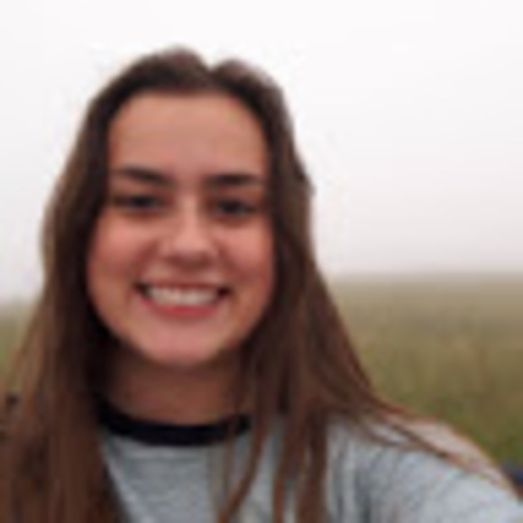 Meet your Posher, Carli - Picture 1 of 1